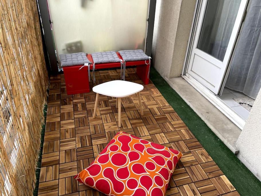 Duplex Moderne Proche De Toutes Commodites 波尔多 外观 照片